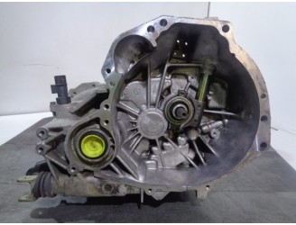 Recambio de caja cambios para nissan primera berlina (p11) básico referencia OEM IAM 8E069V 