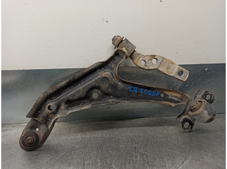 Recambio de brazo suspension inferior delantero izquierdo para nissan primera berlina (p11) básico referencia OEM IAM 545012F500