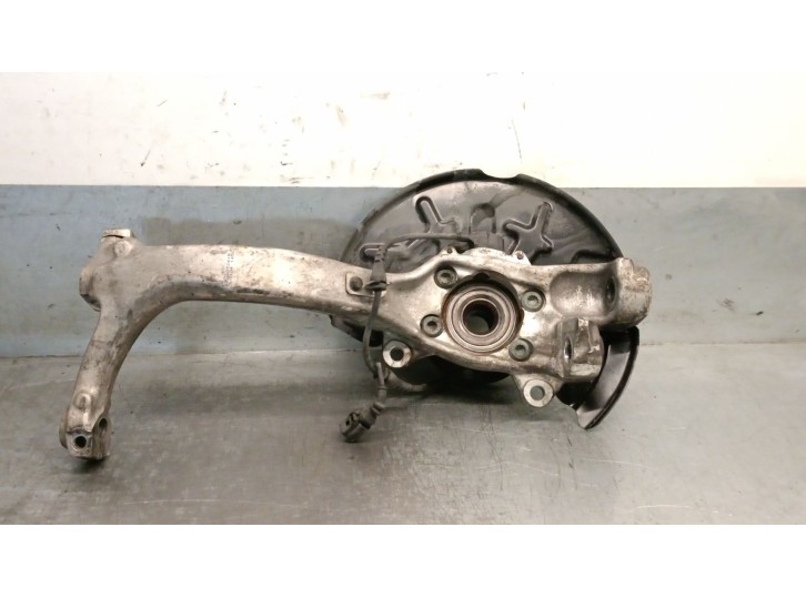 Recambio de mangueta delantera izquierda para audi a4 berlina (8e) 1.8 20v referencia OEM IAM 8E0615311A 8E0615311A 