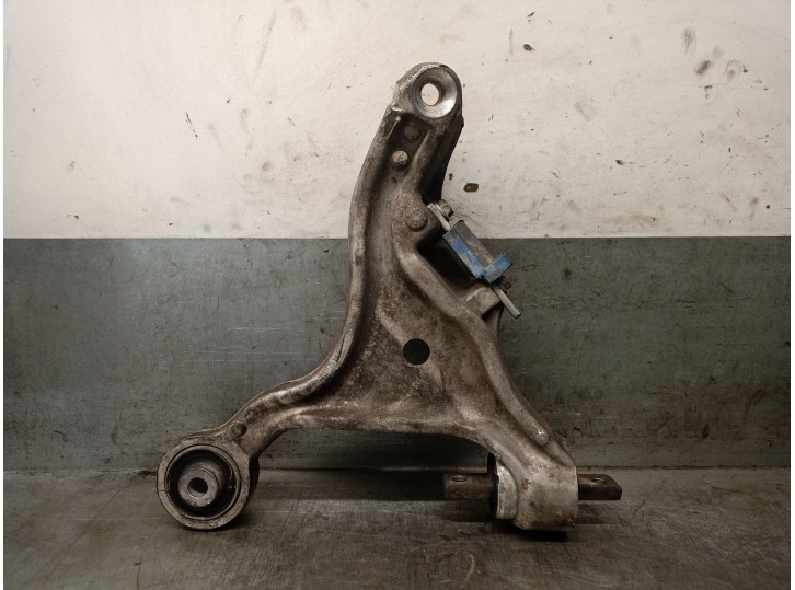 Recambio de brazo suspension inferior delantero derecho para volvo s60 i (384) d5 referencia OEM IAM 30714753 30714753 
