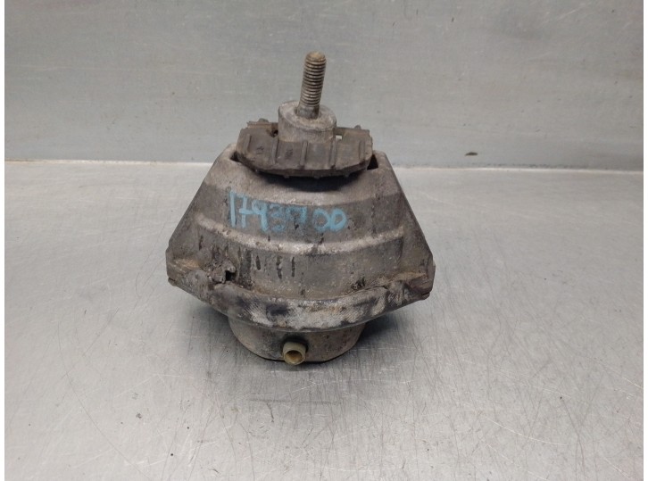 Recambio de soporte motor para bmw serie 5 berlina (e60) referencia OEM IAM 6761092 15934612 