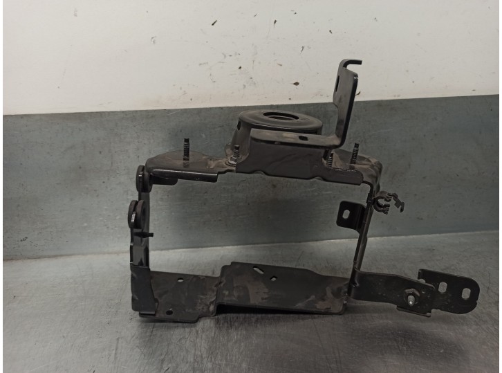 Recambio de soporte motor para citroën berlingo referencia OEM IAM 9832523880 SOPORTE BOMBA VACIO