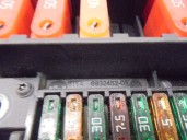 Recambio de caja reles / fusibles para bmw serie 5 berlina (e60) referencia OEM IAM 61146932452 