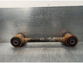 Recambio de brazo suspension superior trasero derecho para nissan terrano/terrano.ii (r20) 2.7 turbodiesel referencia OEM IAM 55