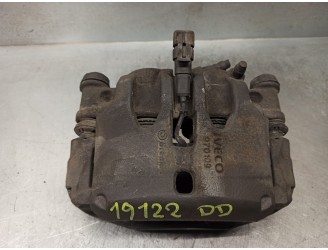 Recambio de pinza freno delantera derecha para iveco daily caja cerrada (2006 =>) 2.3 diesel referencia OEM IAM 504120471  BREMB