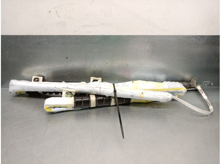 Recambio de airbag lateral delantero derecho para kia stonic (yb) 1.2 cvvt referencia OEM IAM 85020H8300 85020H8300 