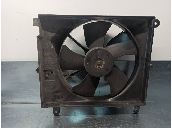 Recambio de electroventilador para daewoo leganza 2.0 cat referencia OEM IAM 96184136  