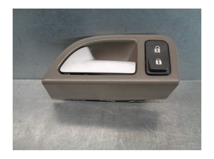 Recambio de maneta interior delantera izquierda para volvo v50 familiar 2.4i kinetic referencia OEM IAM 8679156 