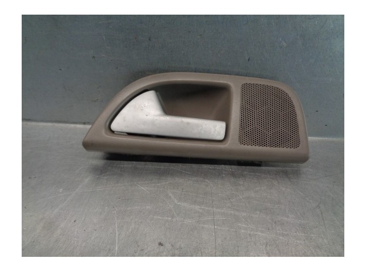 Recambio de maneta interior trasera izquierda para volvo v50 familiar 2.4i kinetic referencia OEM IAM 8679664  