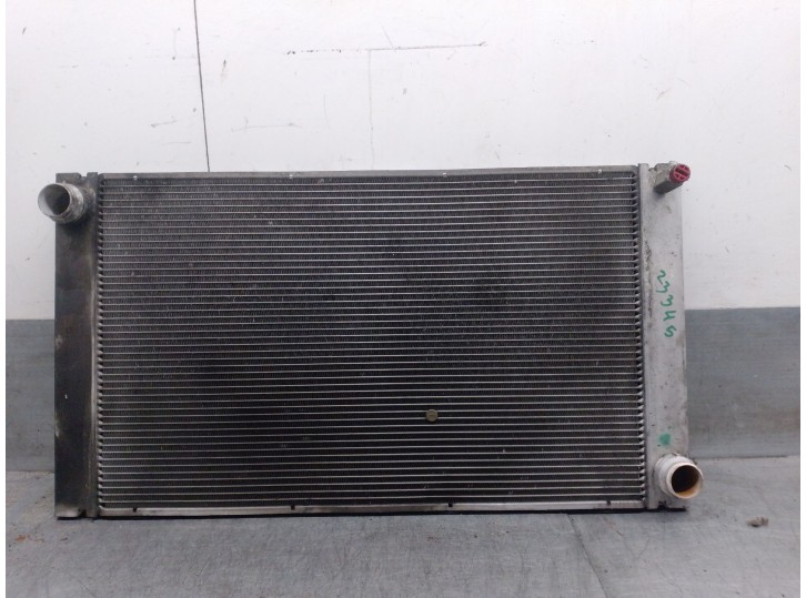 Recambio de radiador agua para bmw serie 5 berlina (e60) 530d referencia OEM IAM 17117787440 17117787440 BEHR