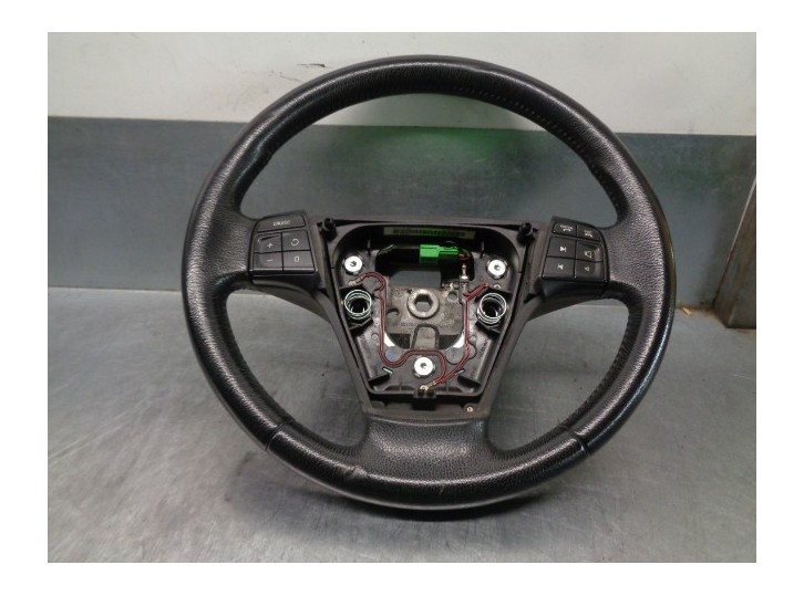 Recambio de volante para volvo v50 familiar 2.4i kinetic referencia OEM IAM 8687336 5515000 
