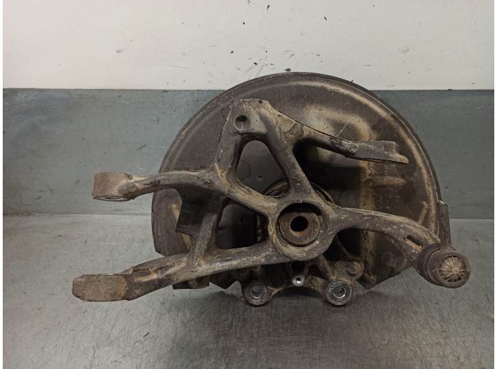 Recambio de mangueta trasera derecha para peugeot 508 business line referencia OEM IAM 517629  