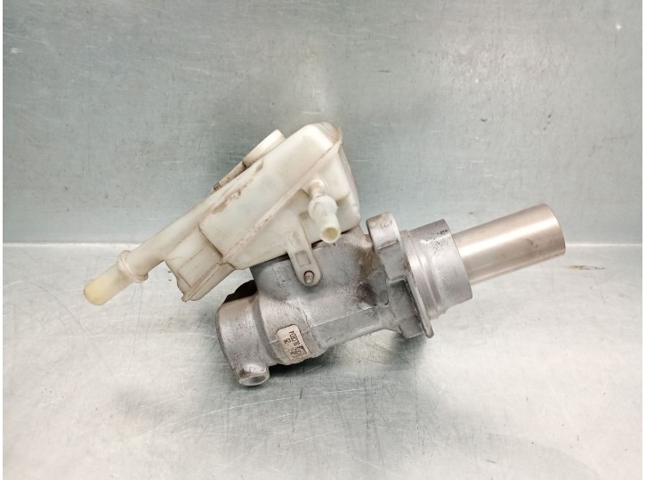 Recambio de bomba freno para ford transit connect 1.6 tdci cat referencia OEM IAM DV612140C 1901455 