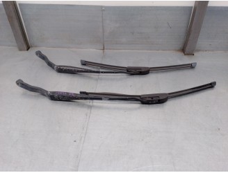 Recambio de brazo limpia delantero derecho para ssangyong musso 2.9 tdi grand lux referencia OEM IAM 7836005000 7835005000 