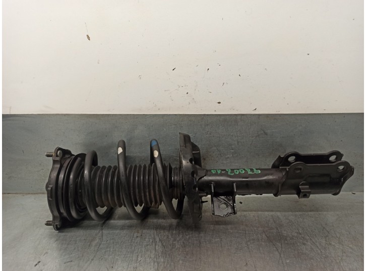 Replacement front right shock absorber for Kia XCeed 1.0 TGDi CAT OEM IAM reference 54661J7RA0 
