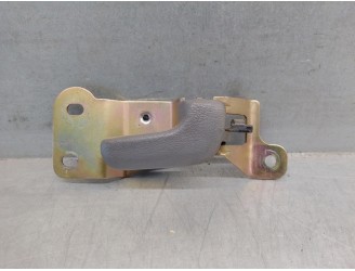 Recambio de maneta interior trasera derecha para ssangyong musso 2.9 tdi grand lux referencia OEM IAM 7242005003AAP 5 PUERTAS