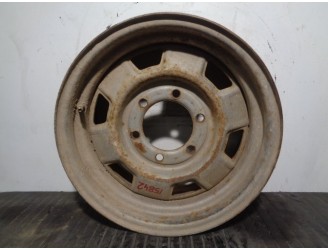 Recambio de llanta para ssangyong musso 2.9 tdi grand lux referencia OEM IAM 4173005200 R15X7JJ 