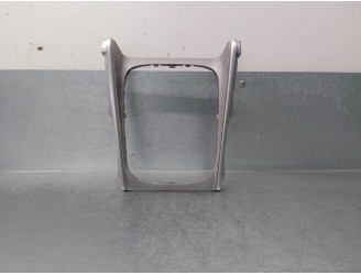 Recambio de guarnecidos palanca cambio para renault megane ii berlina 5p 1.9 dci diesel referencia OEM IAM C126HA 