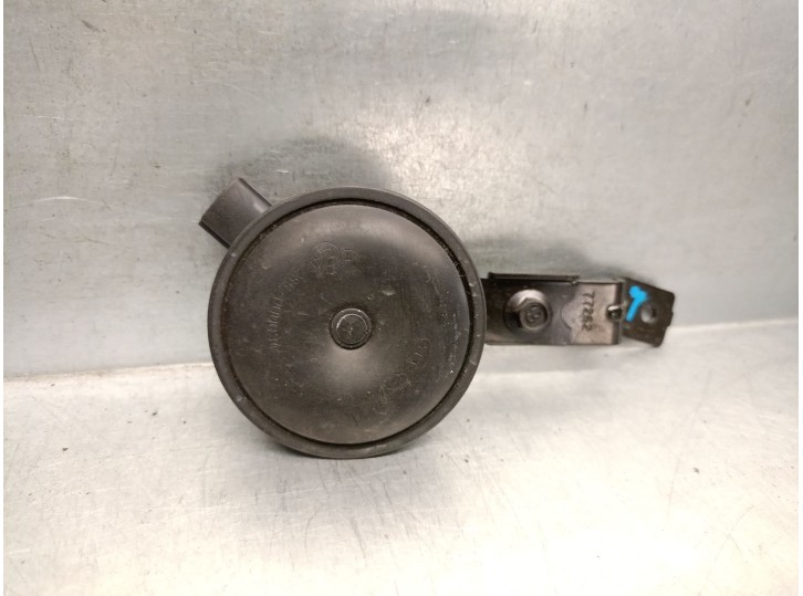 Recambio de claxon para kia stonic (yb) 1.2 cvvt referencia OEM IAM 96630H8000 96630H8000 