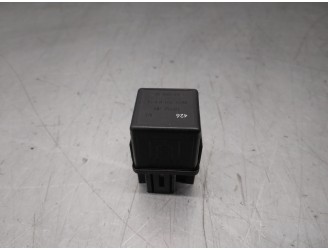 Recambio de rele para volvo s40 berlina td referencia OEM IAM MB953381  