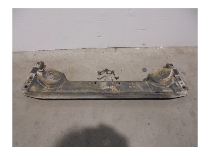 Replacement front subframe for Alfa Romeo 33 Saloon 1.5 QV OEM IAM reference CUNA MOTOR SUELO BURRA 5