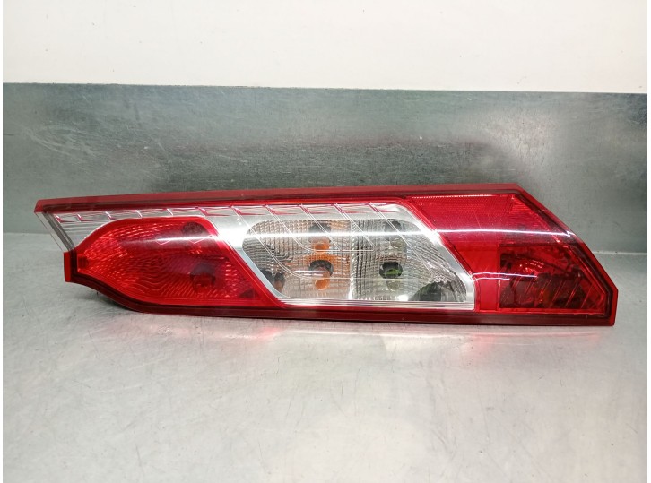 Recambio de piloto trasero derecho para ford transit connect 1.6 tdci cat referencia OEM IAM DT1113404AC 1908967 