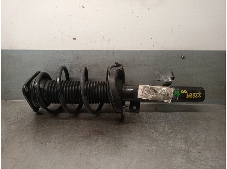 Recambio de amortiguador delantero derecho para volvo v40 hatchback (525) d2 referencia OEM IAM 31406831 31406831 