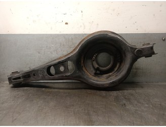 Recambio de brazo suspension inferior trasero derecho para volvo v40 hatchback (525) d2 referencia OEM IAM 31387063 31387063 