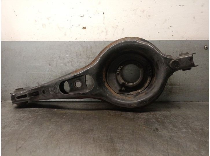 Recambio de brazo suspension inferior trasero derecho para volvo v40 hatchback (525) d2 referencia OEM IAM 31387063 31387063 