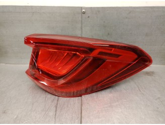 Replacement right rear light for Seat Leon Sportstourer (KL8, KLD) 1.5 TSI OEM IAM reference 5FA945208G 5FA945208B 