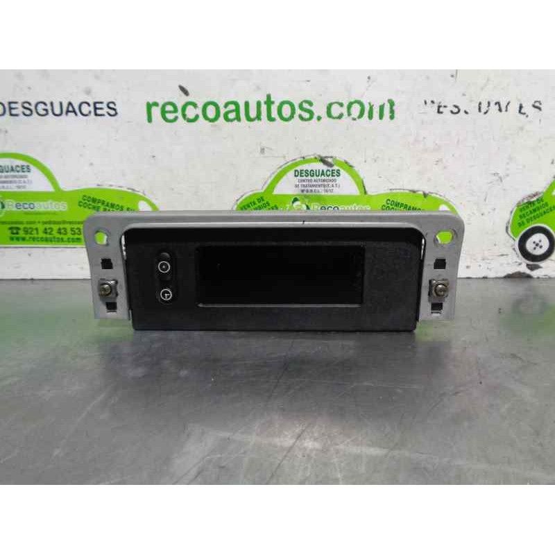 Recambio de pantalla multifuncion para opel agila essentia referencia OEM IAM 024461675 5WK70024 