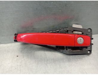 Recambio de maneta exterior delantera izquierda para opel corsa d 1.3 16v cdti cat (z 13 dth / l4i) referencia OEM IAM 138685 RO