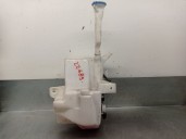 Replacement washer fluid reservoir for Volvo V40 Hatchback (525) D2 OEM IAM reference 31391616 31276097 