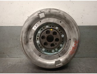 Recambio de volante motor para fiat fiat 600e / 600 mild hybrid fiat 600e / 600 mild hybrid referencia OEM IAM 9832497480 983249