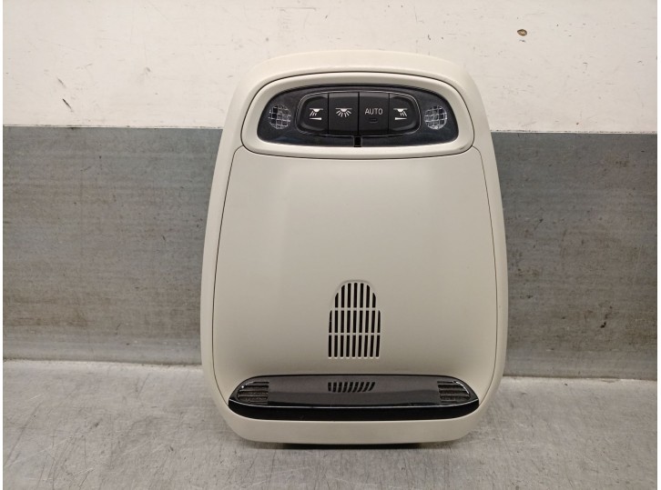 Recambio de luz interior para volvo v40 hatchback (525) d2 referencia OEM IAM 39828786 39828786 