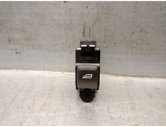 Recambio de mando elevalunas delantero derecho para volvo v40 hatchback (525) d2 referencia OEM IAM 31394840 31394840 