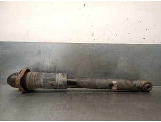 Recambio de amortiguador trasero derecho para infiniti ex 30d referencia OEM IAM 562101BY0B 562101BY0B 