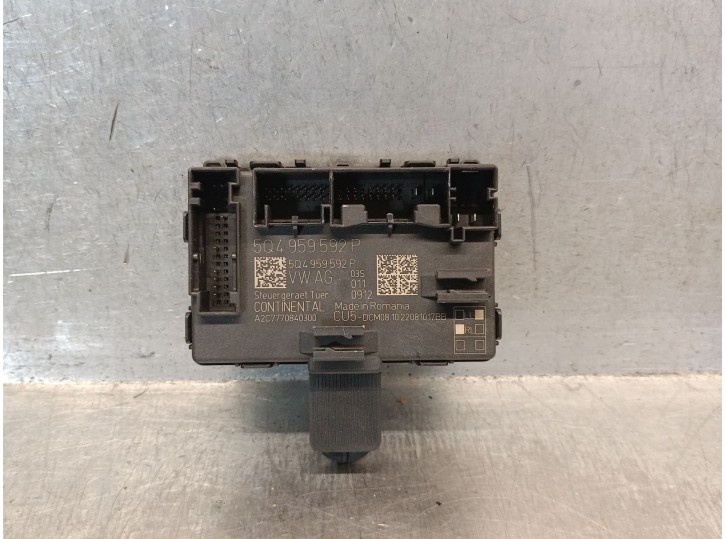 Recambio de modulo confort para seat ateca 1.5 16v tsi act referencia OEM IAM 5Q4959592P  