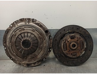 Recambio de kit embrague para seat cordoba berlina (6k2) 1.9 tdi referencia OEM IAM 1L0198004 684865 VALEO