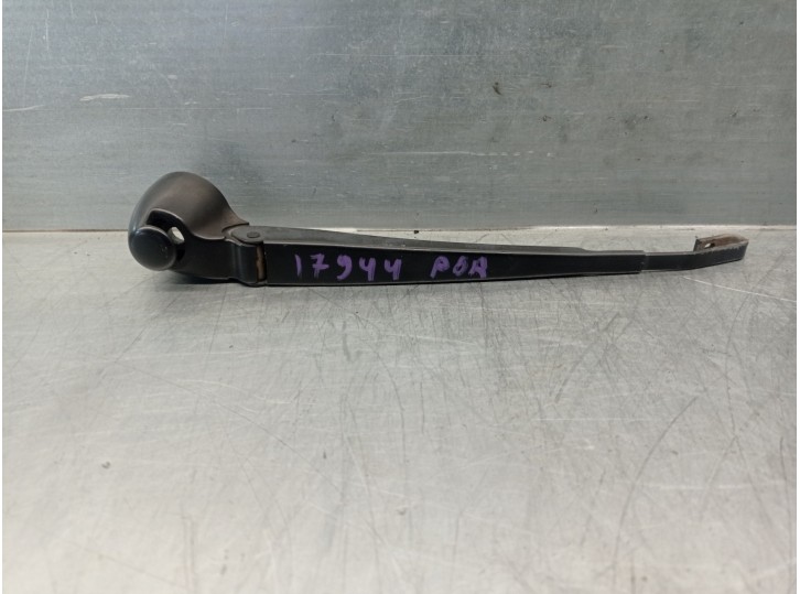 Recambio de brazo limpia trasero para seat ibiza (6k1) 1.9 tdi referencia OEM IAM 1J6955707A  