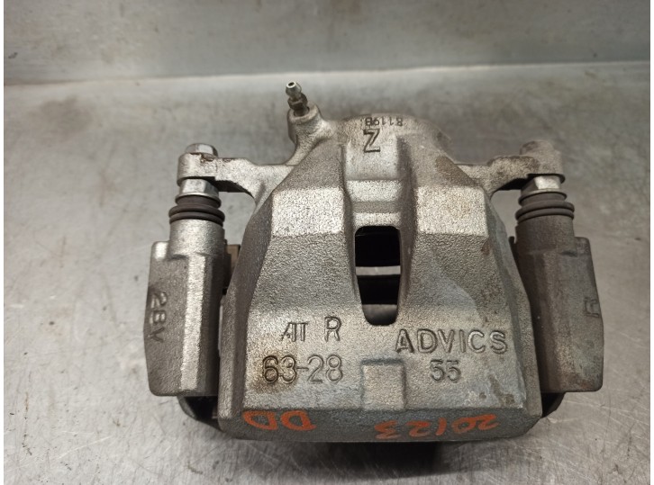 Recambio de pinza freno delantera derecha para toyota auris 1.8 16v (híbrido) referencia OEM IAM 4773042091 ADVICS
