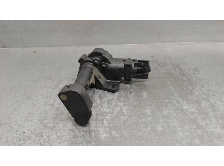 Replacement window regulator motor for Chrysler Voyager (RG) 2.8 CRD CAT OEM IAM reference 04717607AB 