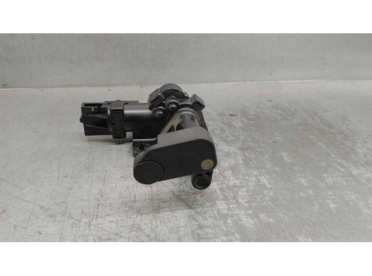 Replacement window regulator motor for Chrysler Voyager (RG) 2.8 CRD CAT OEM IAM reference 04717606AB 