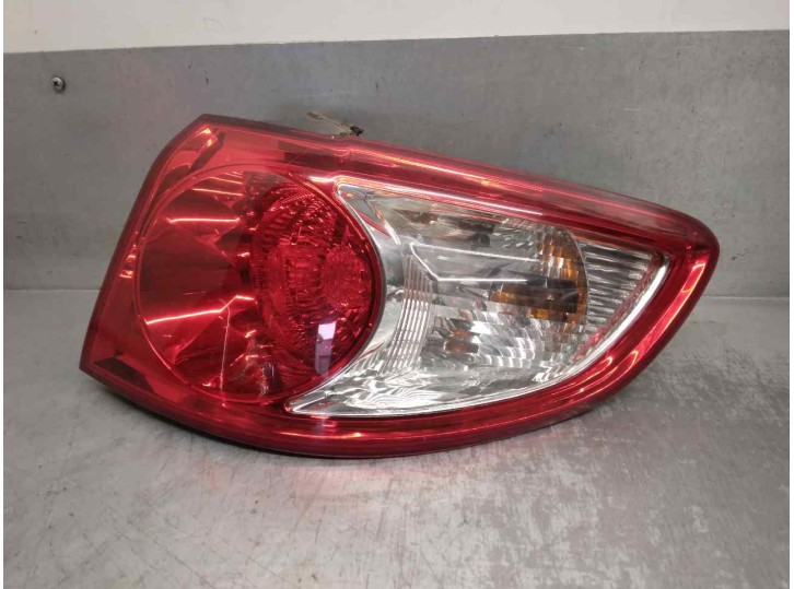 Recambio de piloto trasero derecho para hyundai santa fe (bm) 2.2 crdi cat referencia OEM IAM 924022B000  