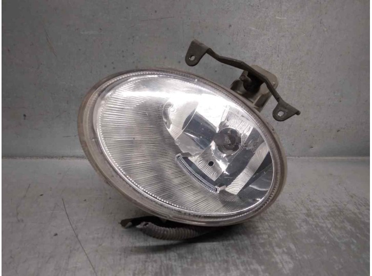 Replacement right fog light for Hyundai Santa Fe (BM) 2.2 CRDi CAT OEM IAM reference 922022B000 