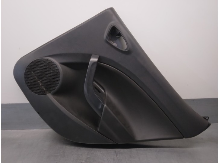 Recambio de guarnecido puerta trasera derecha para seat ibiza (6j5) fr referencia OEM IAM 6J4867212  