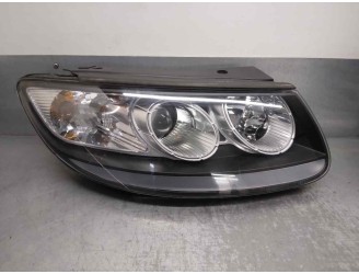 Recambio de faro derecho para hyundai santa fe (bm) 2.2 crdi cat referencia OEM IAM 921022B020  