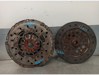 Recambio de kit embrague para renault laguna ii grandtour (kg0) 2.0 dci diesel cat referencia OEM IAM 820021910  LUK