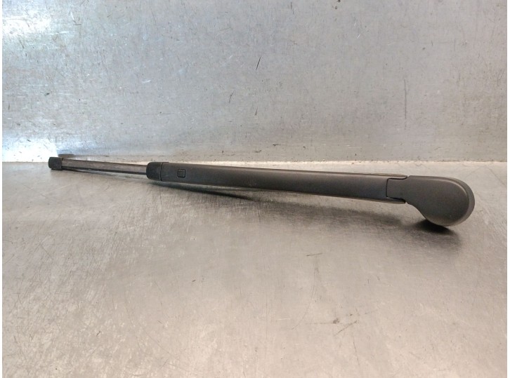 Recambio de brazo limpia trasero para seat ateca 1.5 16v tsi act referencia OEM IAM 5K6955707B 5K6955707B 