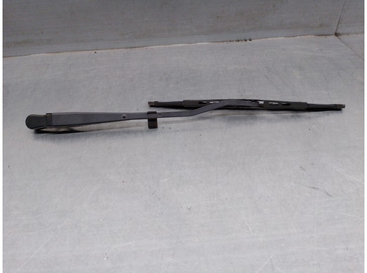 Recambio de brazo limpia trasero para daewoo matiz 0.8 cat referencia OEM IAM 96314521  